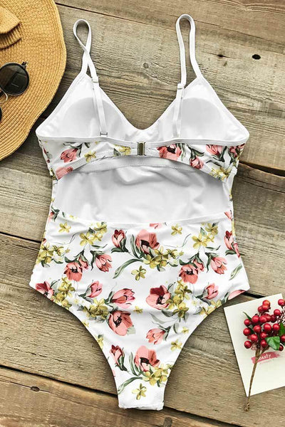 Dancing Butterfly Print One-piece Swimsuit